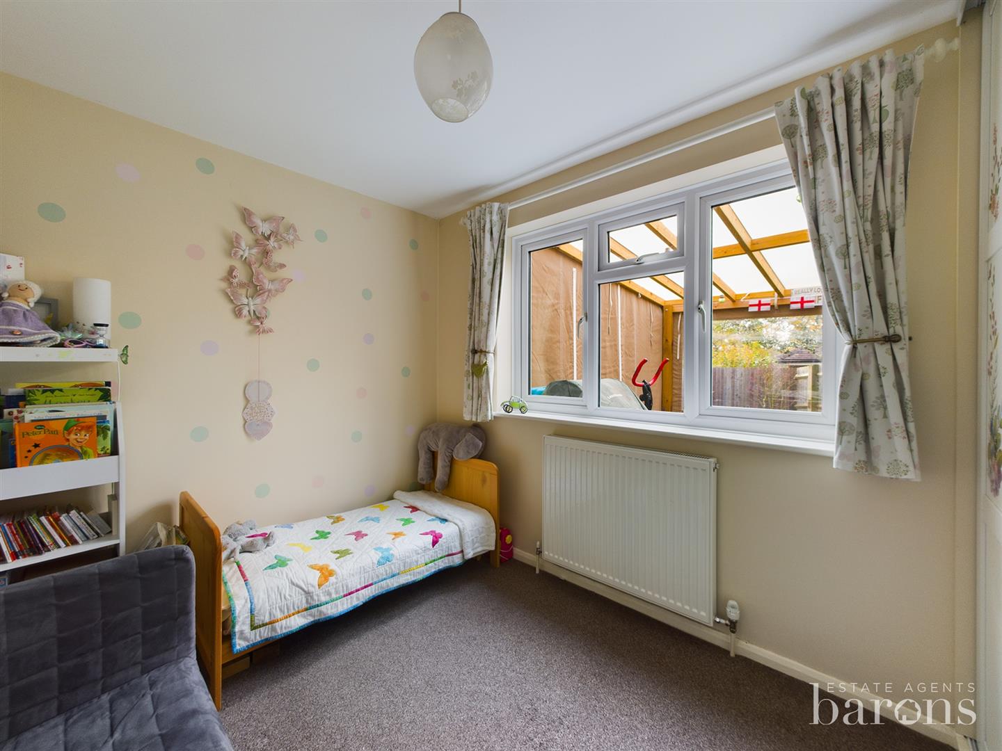 3 Bed Bungalow Detached, Reading Road, Chineham, Basingstoke Barons